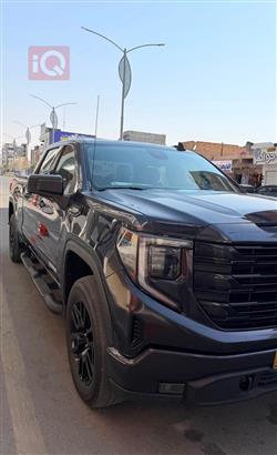 GMC Sierra